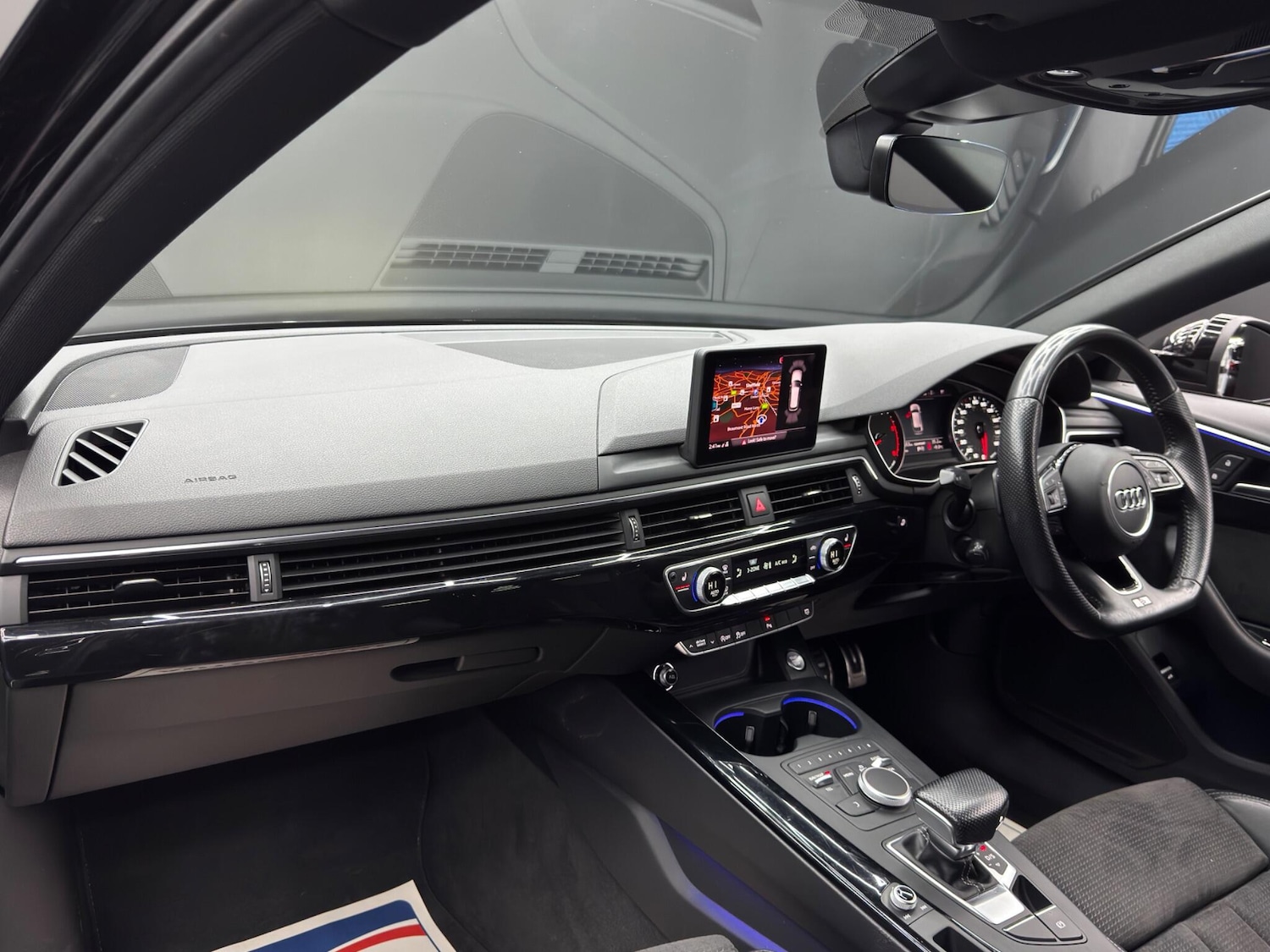 Used Audi A4 2017 for sale - 77696127: Photo 11