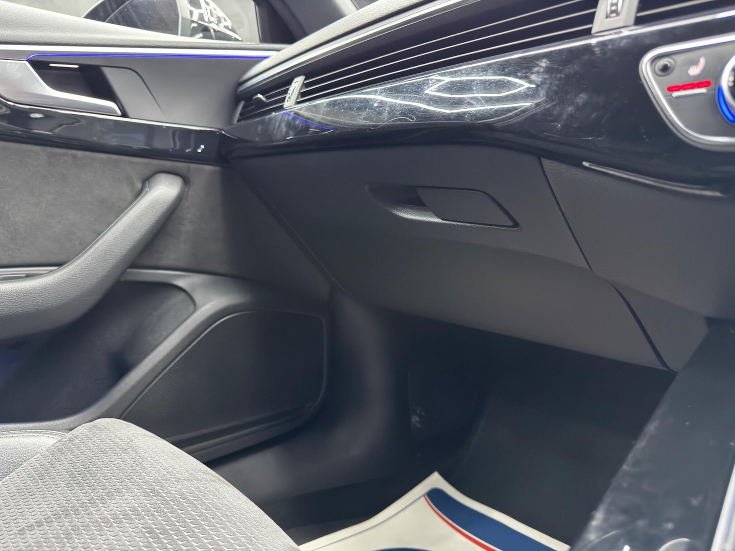 Used Audi A4 2017 for sale - 77696127: Photo 43