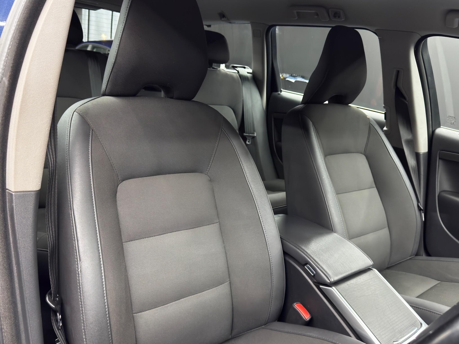 Used Volvo V70 2015 for sale - 77994370: Photo 12