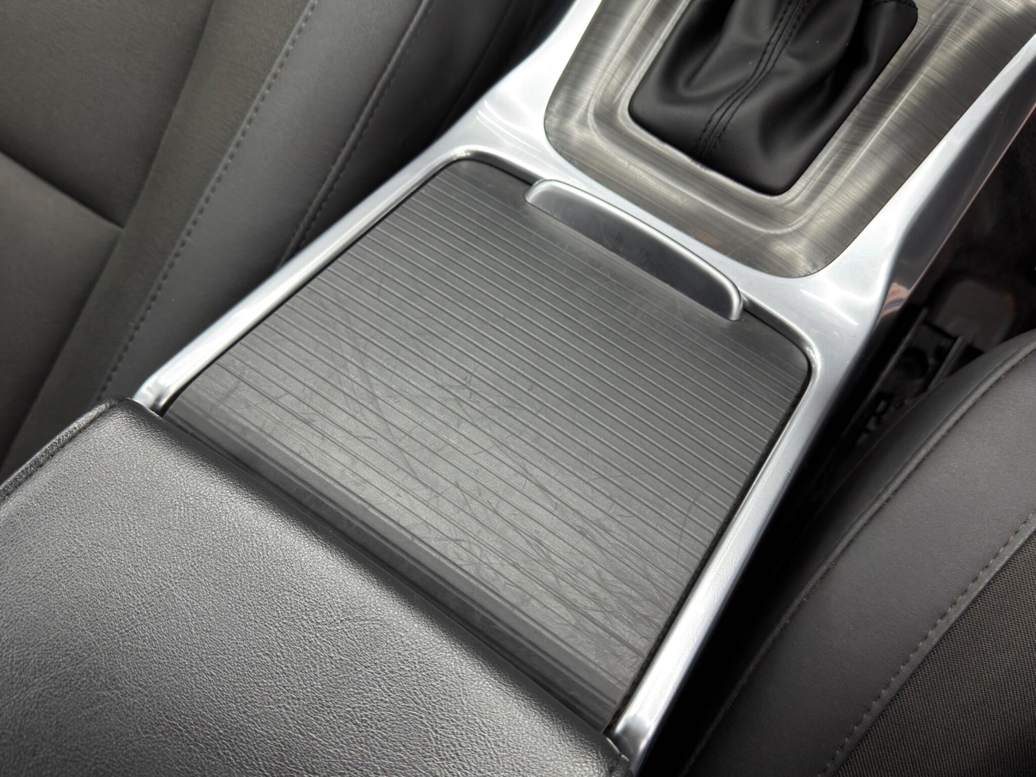 Used Volvo V70 2015 for sale - 77994370: Photo 23