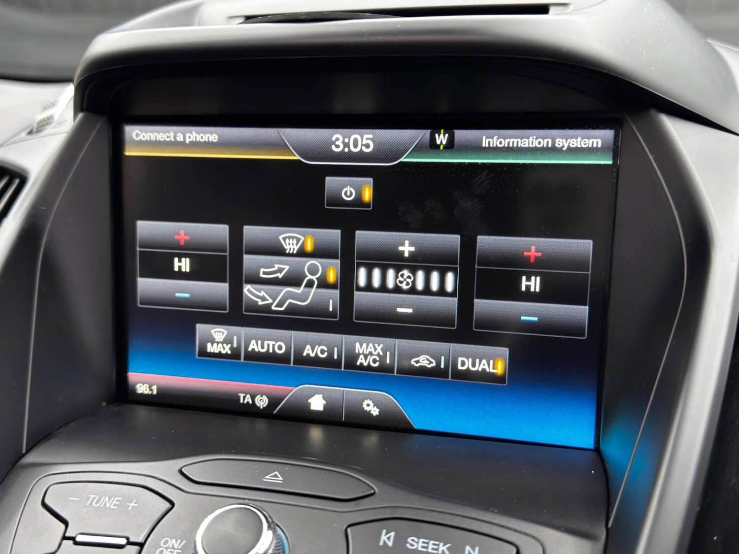 Used Ford Kuga 2016 for sale - 76801163: Photo 31