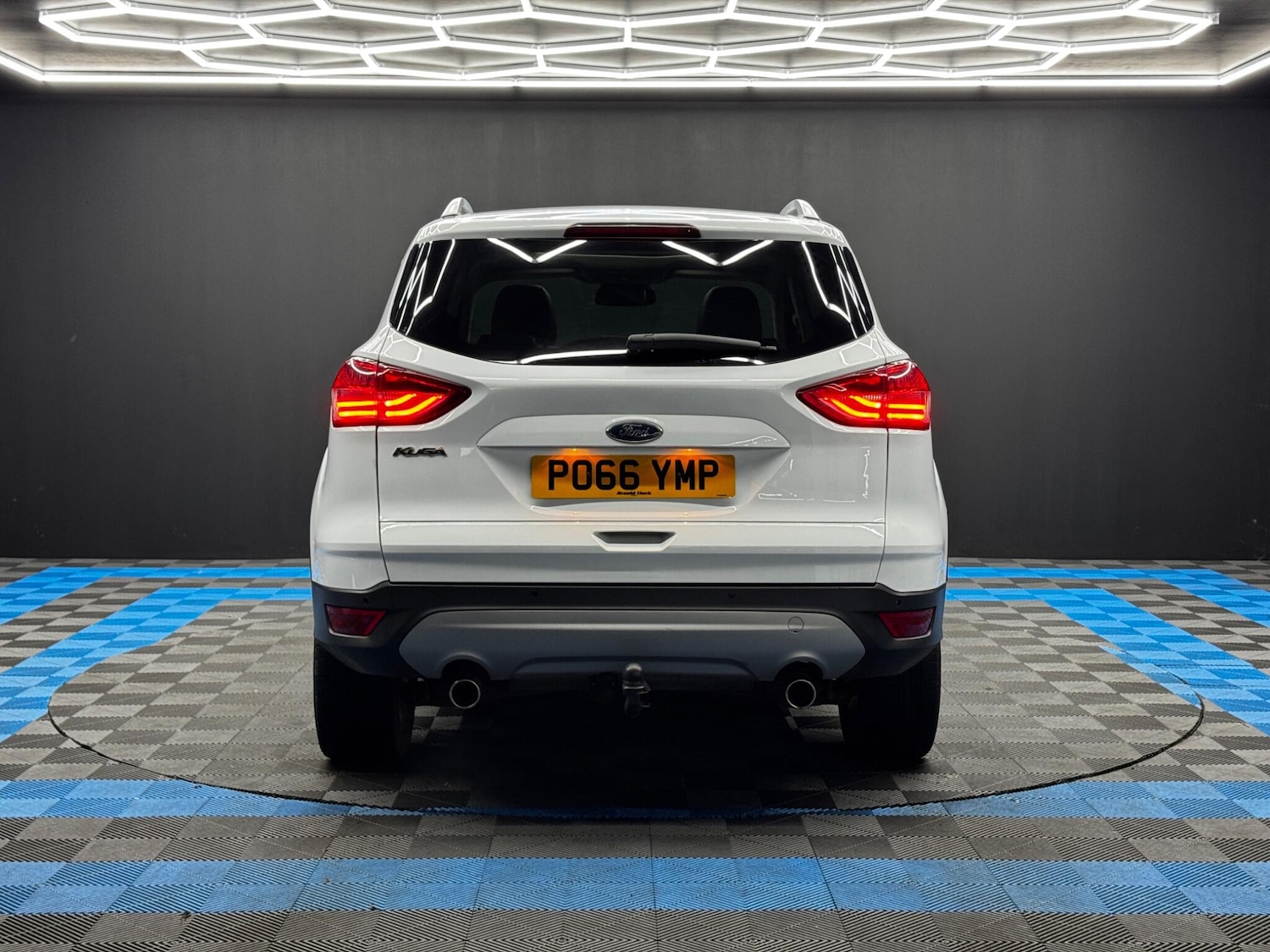 Used Ford Kuga 2016 for sale - 76801163: Photo 6