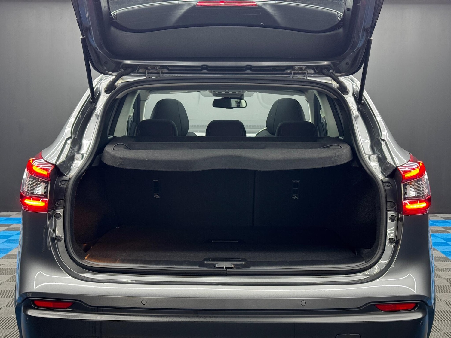 Used Nissan Qashqai 2018 for sale - 78086518: Photo 35