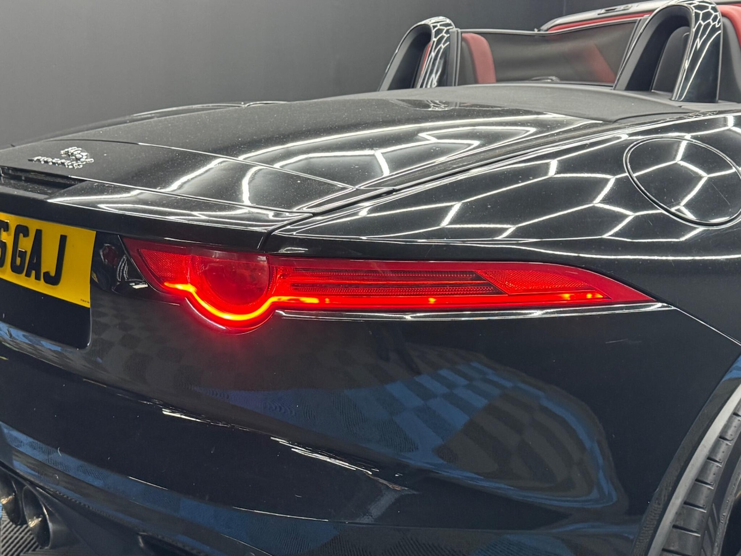 Used Jaguar F-Type 2014 for sale - 77400651: Photo 37