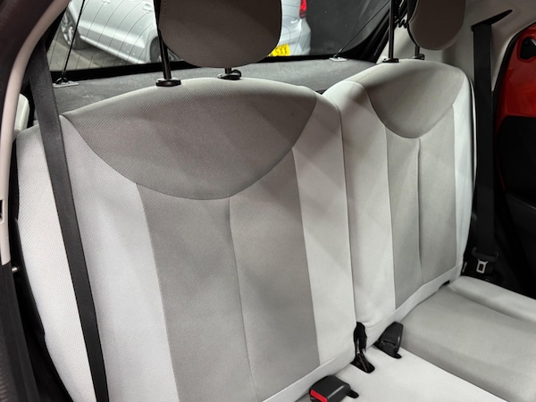 Used Toyota AYGO 2015 for sale - 75563776: Photo 15