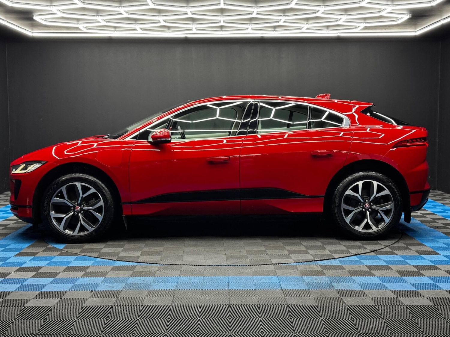 Used Jaguar I-Pace 2021 for sale - 76964625: Photo 8