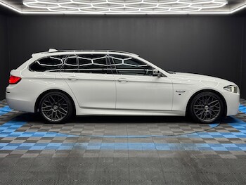 Used BMW 5 Series 2016 for sale - 77658744: Photo