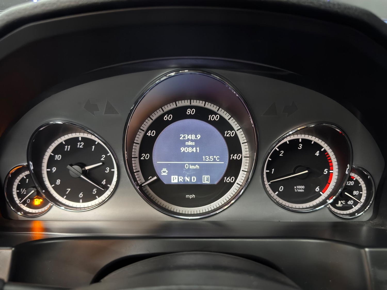 Used Mercedes-Benz E Class 2011 for sale - 76802130: Photo 22