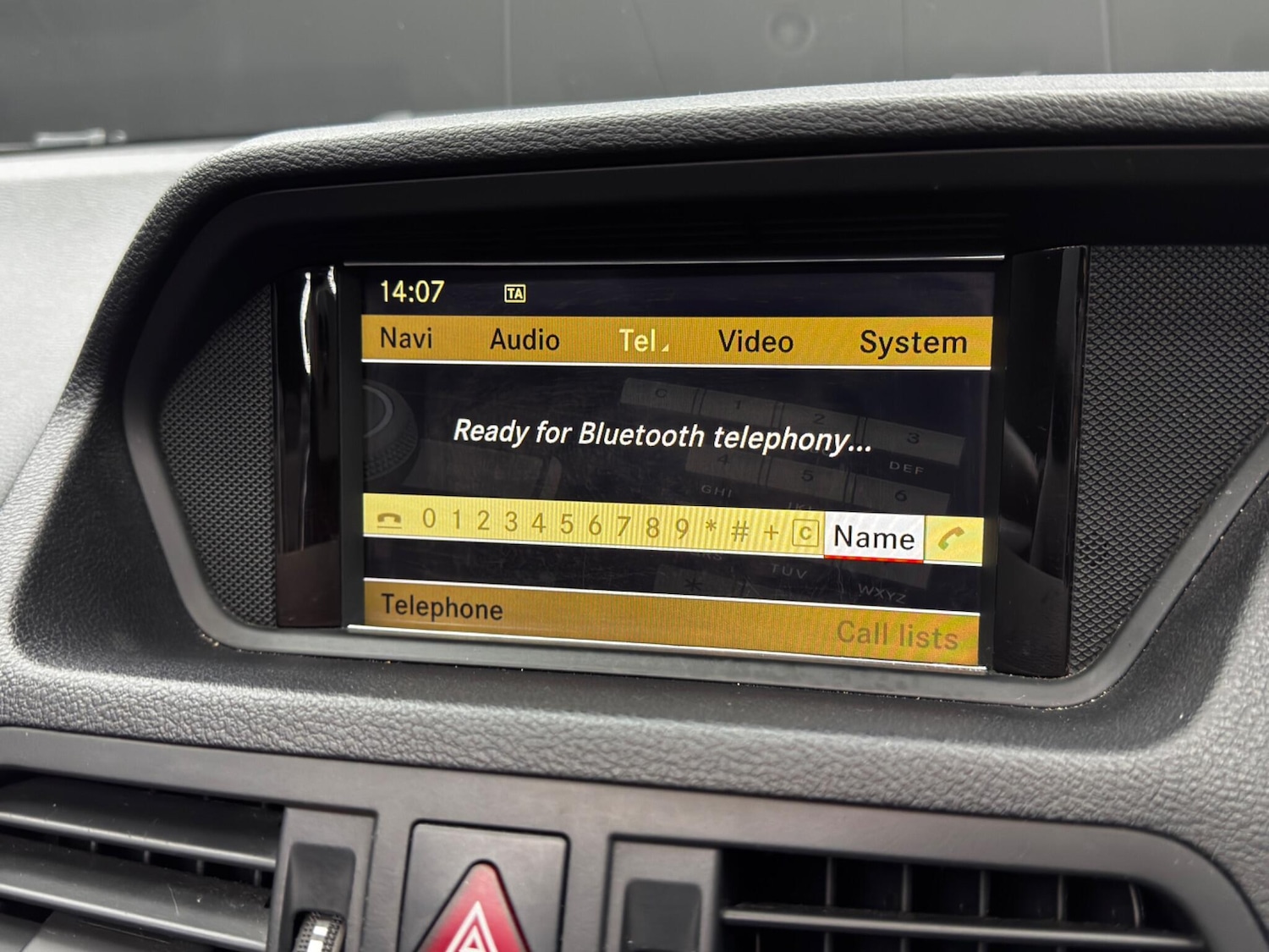 Used Mercedes-Benz E Class 2011 for sale - 76802130: Photo 32