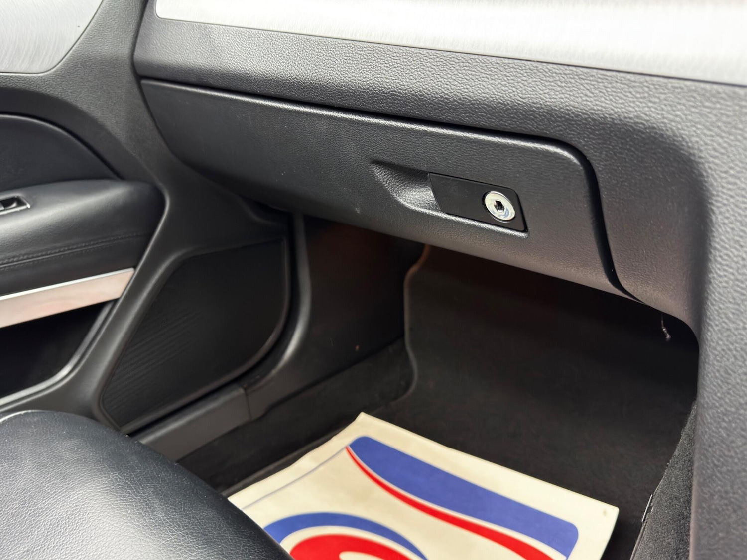 Used Mercedes-Benz E Class 2011 for sale - 76802130: Photo 33