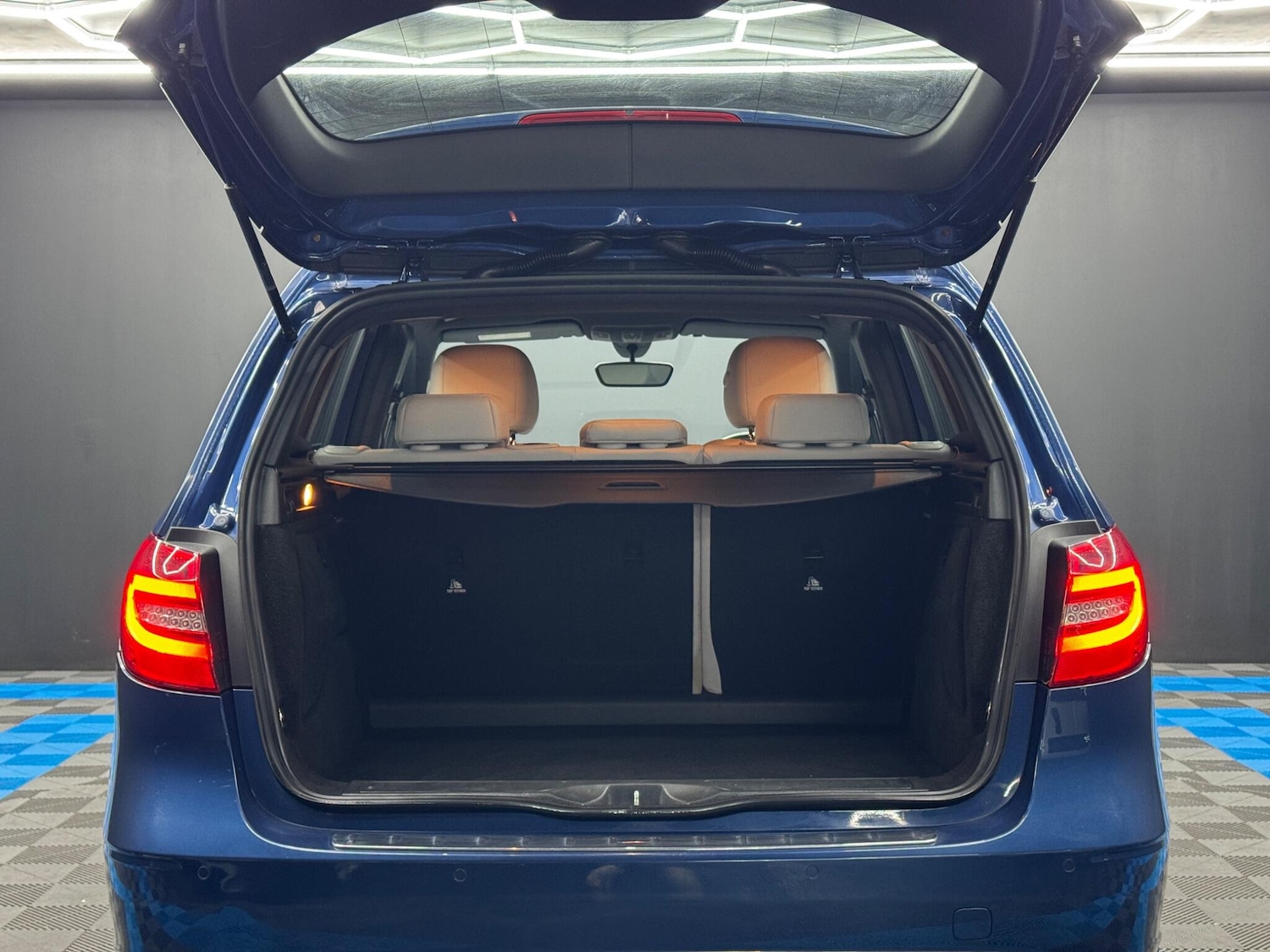 Used Mercedes-Benz B Class for sale - 77238577: Photo 34