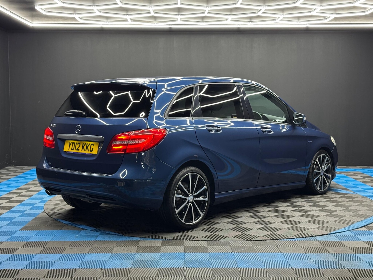 Used Mercedes-Benz B Class for sale - 77238577: Photo 5