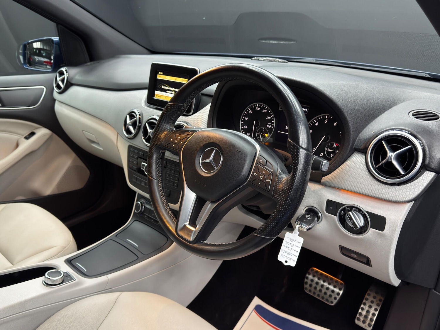 Used Mercedes-Benz B Class for sale - 77238577: Photo 9