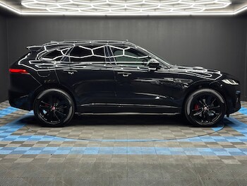 Used Jaguar F-Pace 2022 for sale - 79247885: Photo
