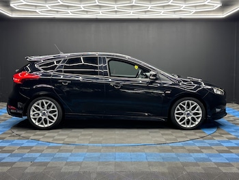 Used Ford Focus 2018 for sale - 75401084: Photo