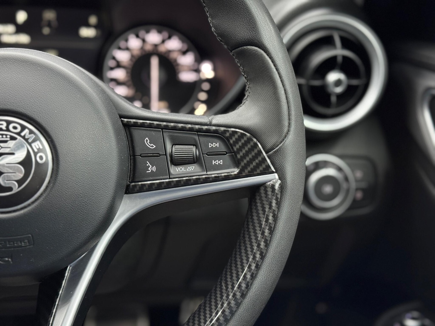 Used Alfa Romeo Giulia for sale - 77823964: Photo 21