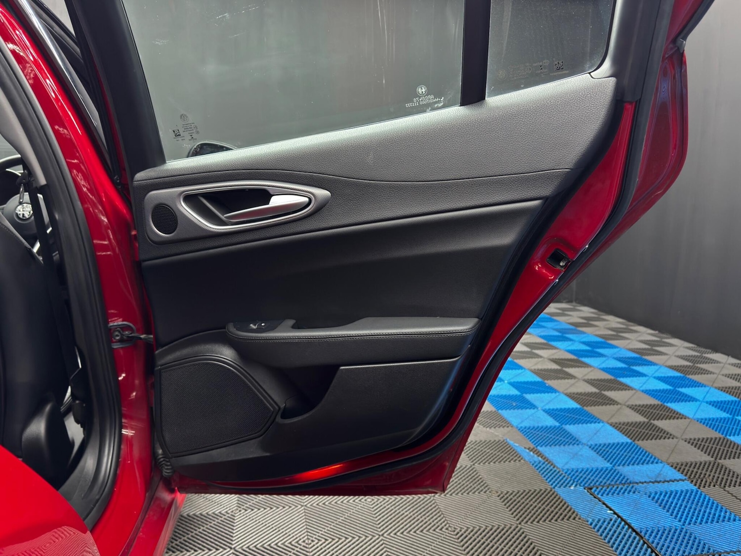 Used Alfa Romeo Giulia for sale - 77823964: Photo 45