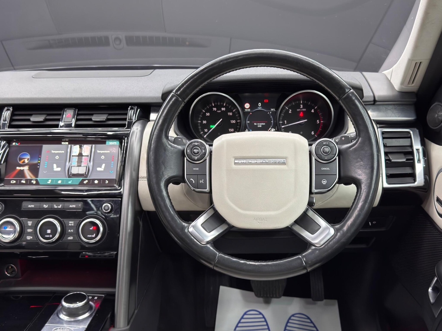 Used Land Rover Discovery 2017 for sale - 76995785: Photo 18