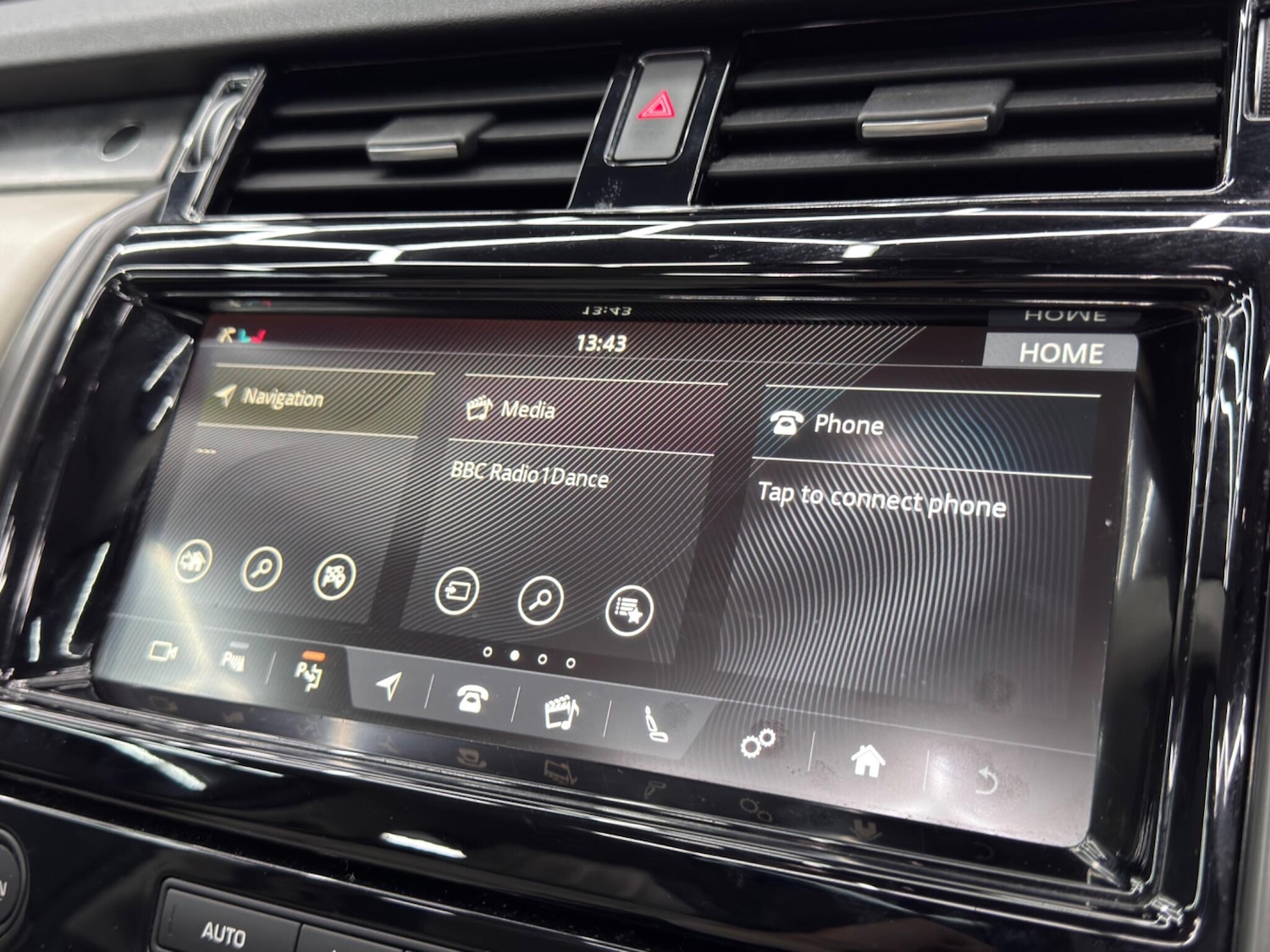 Used Land Rover Discovery 2017 for sale - 76995785: Photo 31