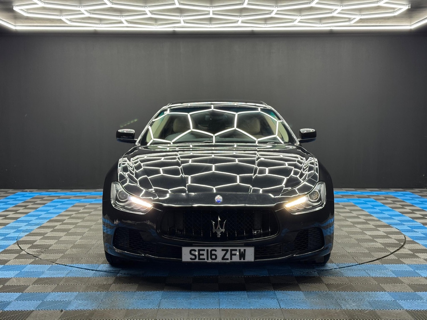 Used Maserati Ghibli 2016 for sale - 77468138: Photo 2