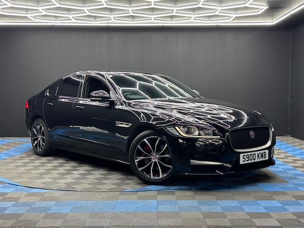 Used Jaguar XF 2018 for sale - 76200267: Photo 1