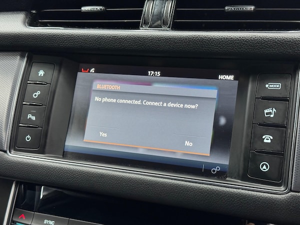Used Jaguar XF 2018 for sale - 76200267: Photo 31