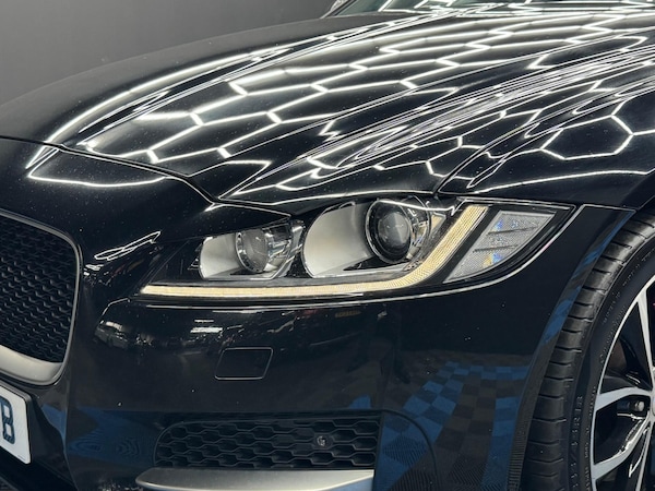 Used Jaguar XF 2018 for sale - 76200267: Photo 43