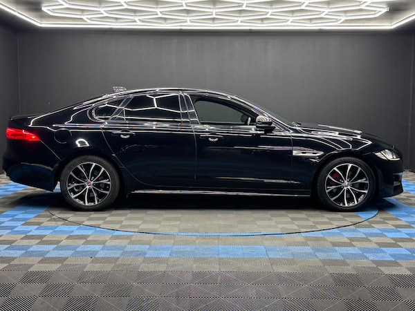 Used Jaguar XF 2018 for sale - 76200267: Photo 4