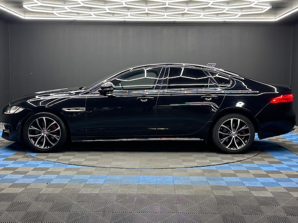 Used Jaguar XF 2018 for sale - 76200267: Photo 8