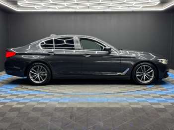 Used BMW 5 Series 2017 for sale - 74958996: Photo