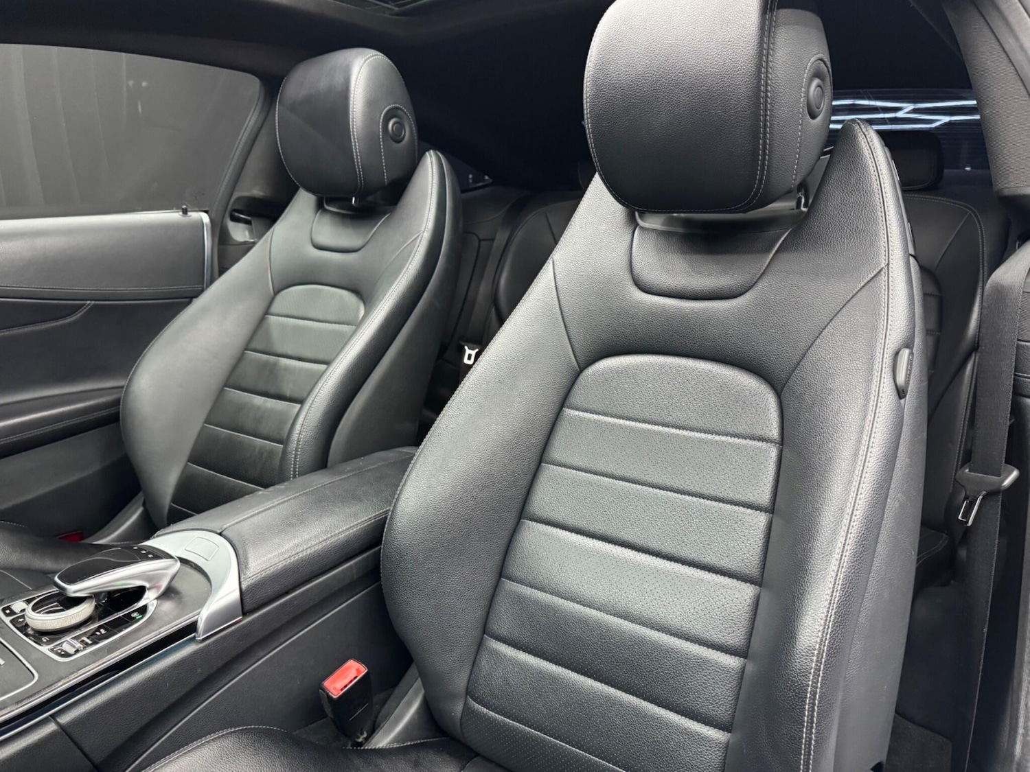 Used Mercedes-Benz C-Class 2015 for sale - 76152579: Photo 14