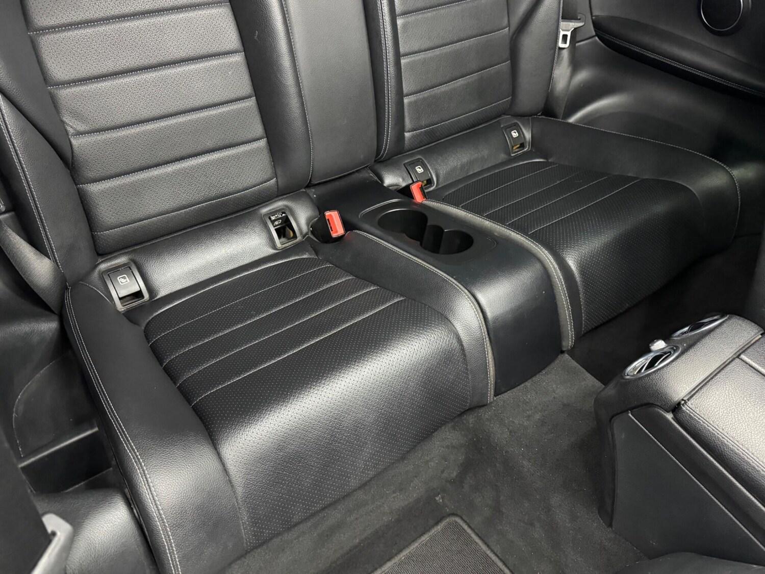 Used Mercedes-Benz C-Class 2015 for sale - 76152579: Photo 16