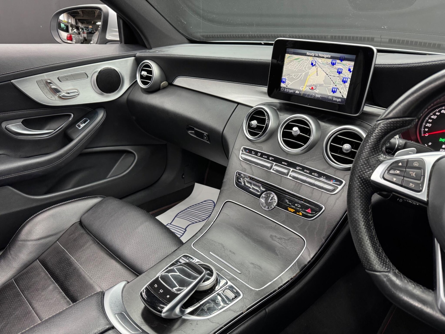 Used Mercedes-Benz C-Class 2015 for sale - 76152579: Photo 25
