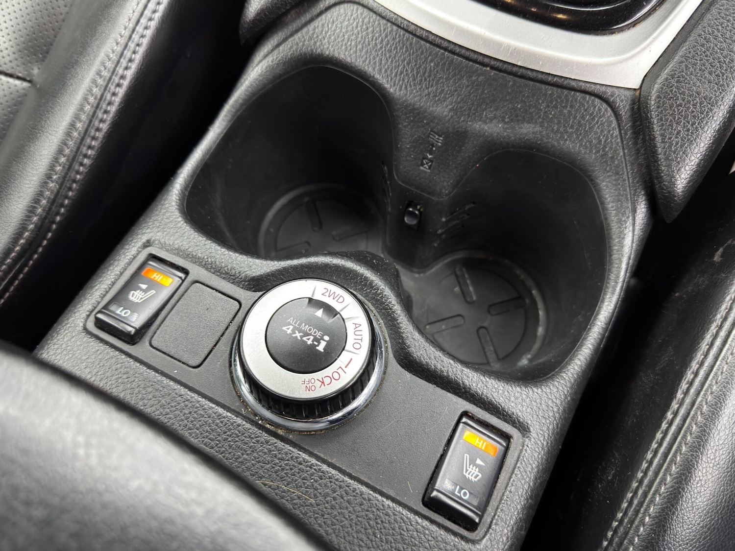 Used Nissan X-Trail for sale - 78170883: Photo 26