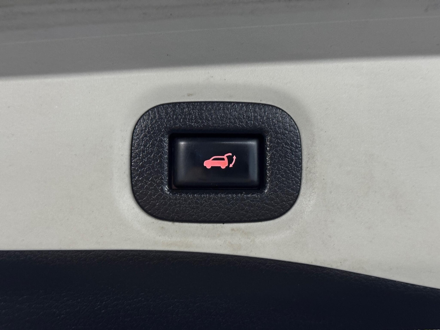 Used Nissan X-Trail for sale - 78170883: Photo 37