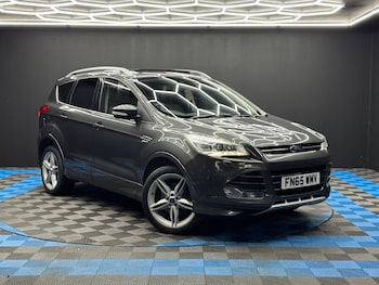 Used Ford Kuga 2015 for sale - 77440215: Photo
