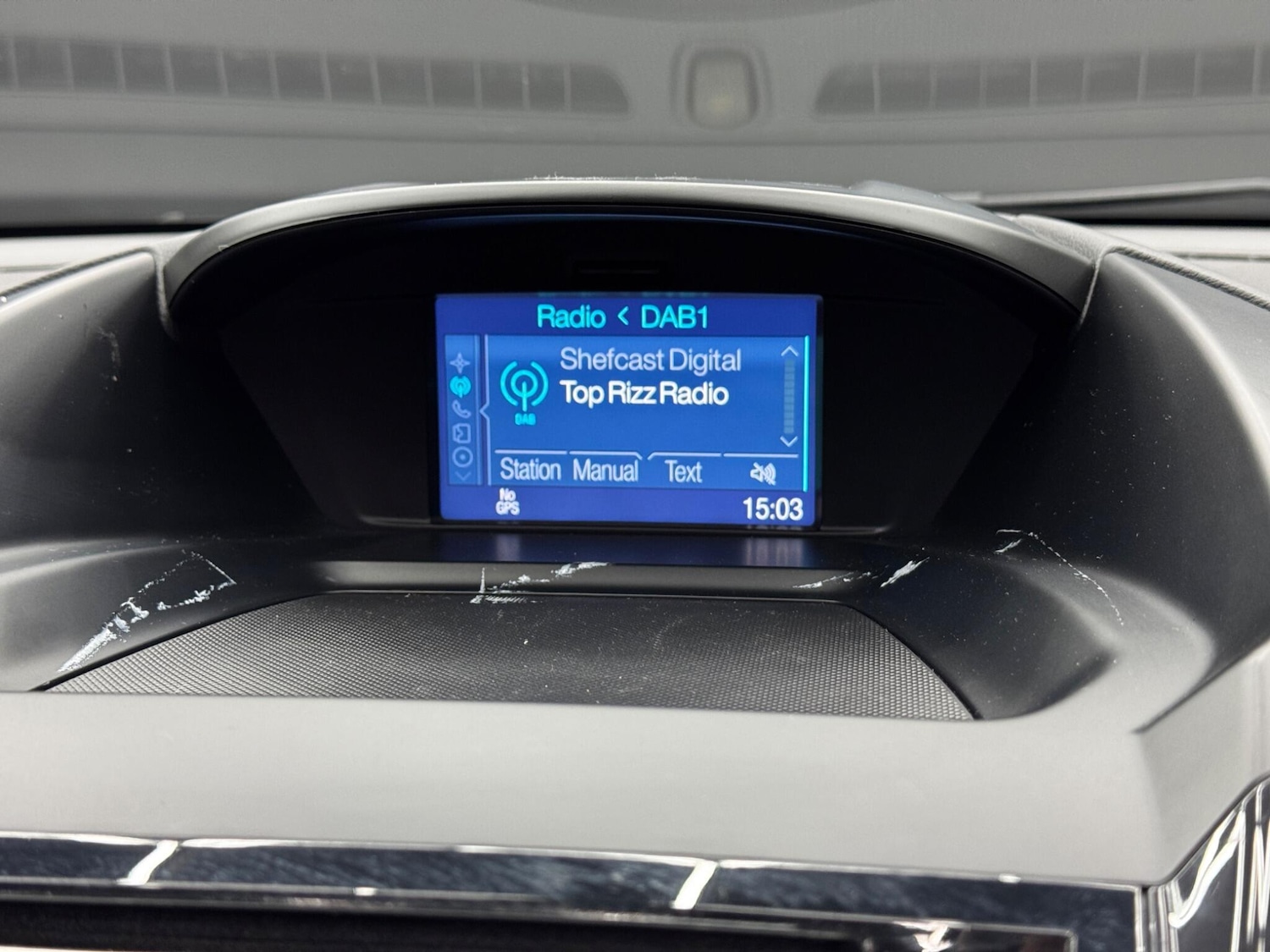 Used Ford Kuga 2015 for sale - 77440215: Photo 29