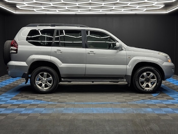 Used Toyota Land Cruiser 2006 for sale - 78662380: Photo