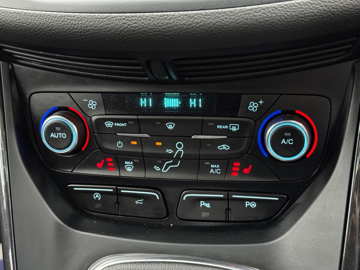 Used Ford Kuga 2017 for sale - 76964593: Photo 26