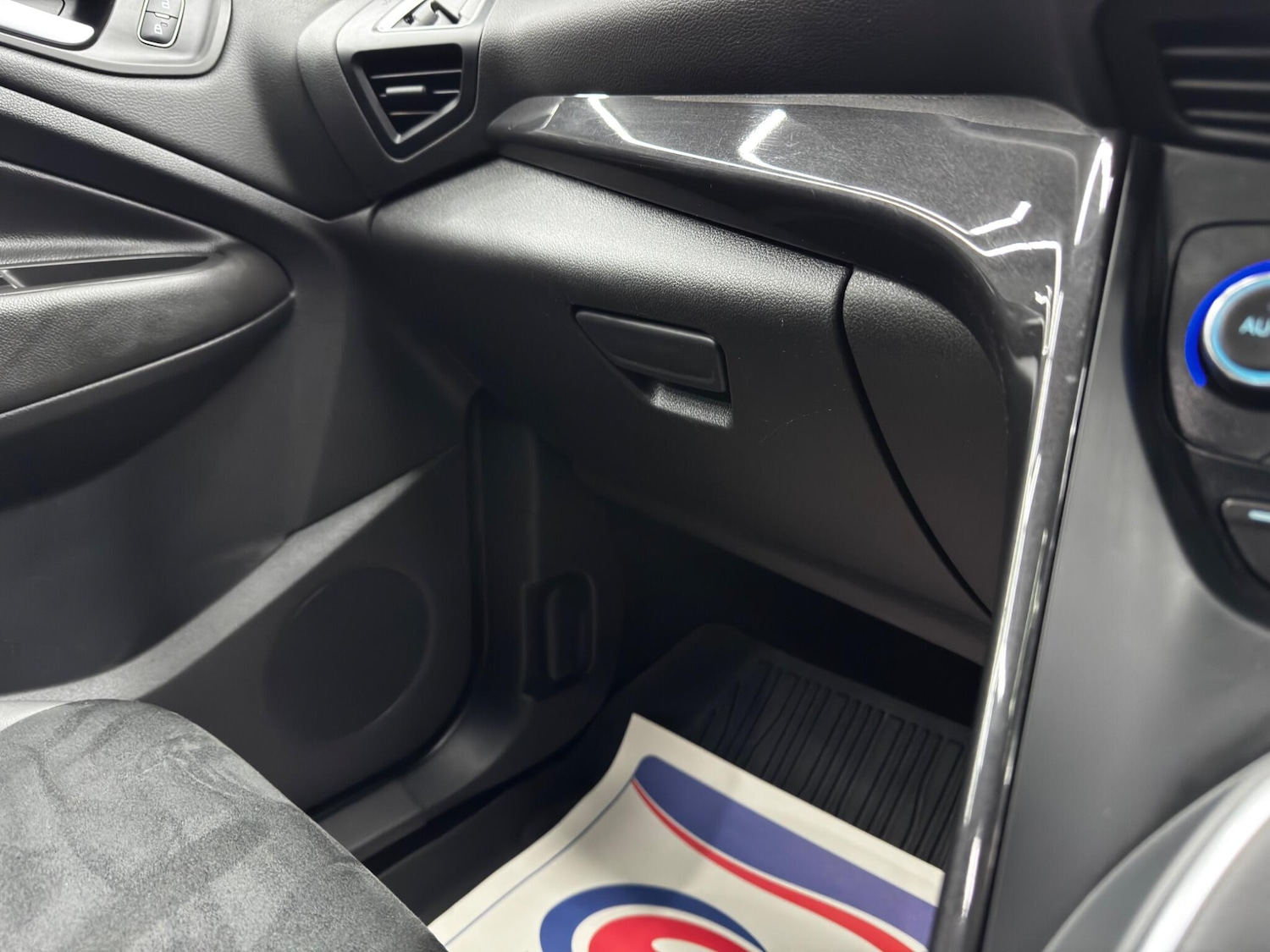 Used Ford Kuga 2017 for sale - 76964593: Photo 36