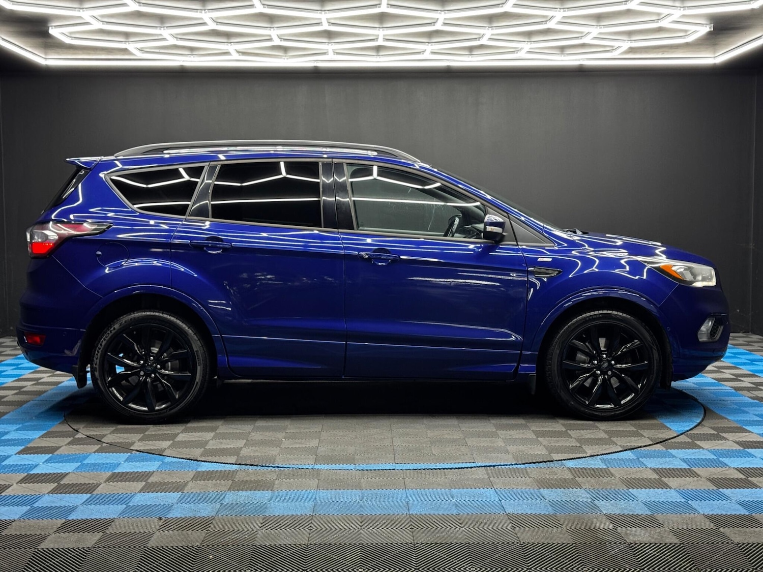 Used Ford Kuga 2017 for sale - 76964593: Photo 4