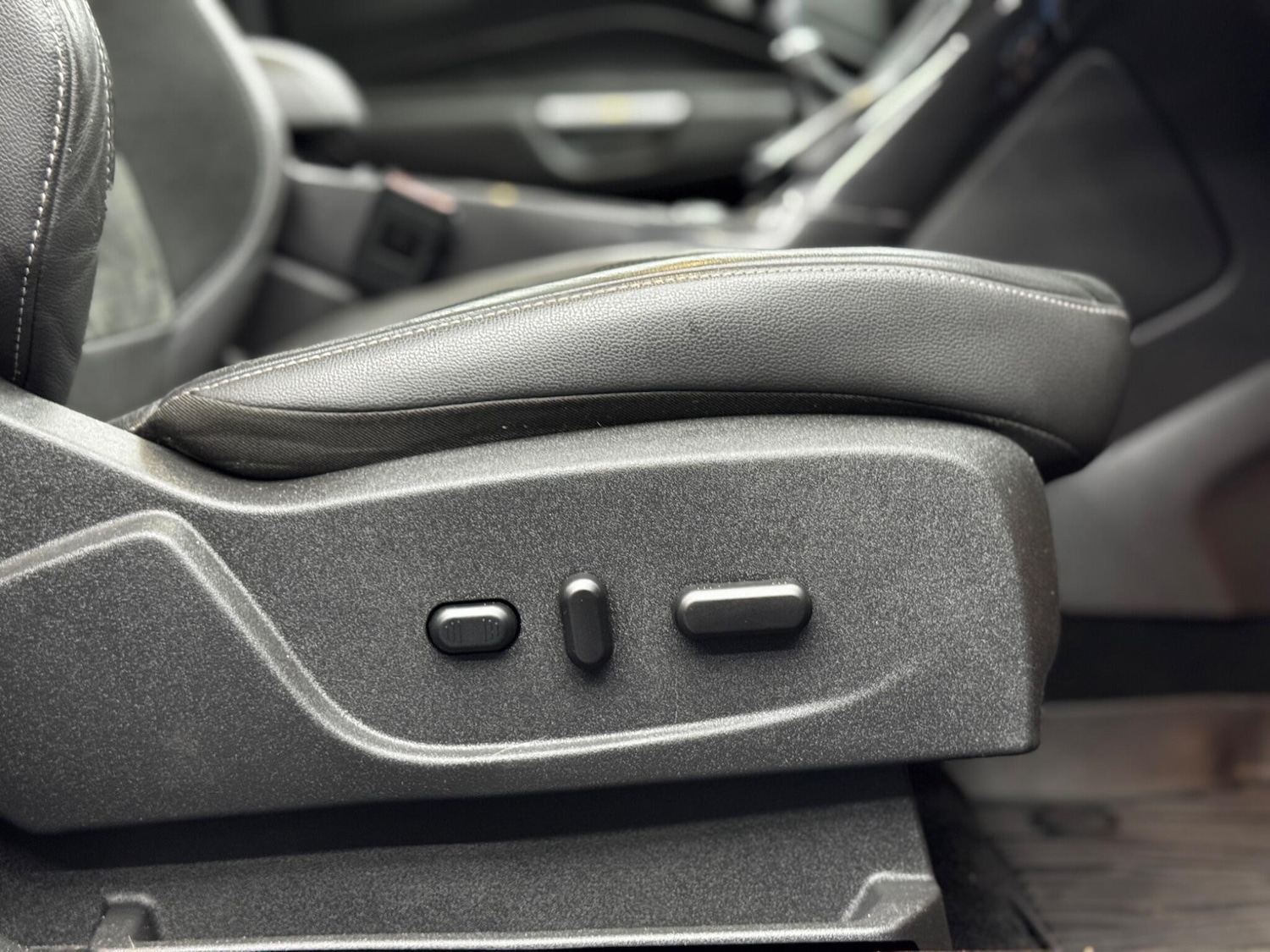 Used Ford Kuga 2017 for sale - 76964593: Photo 42