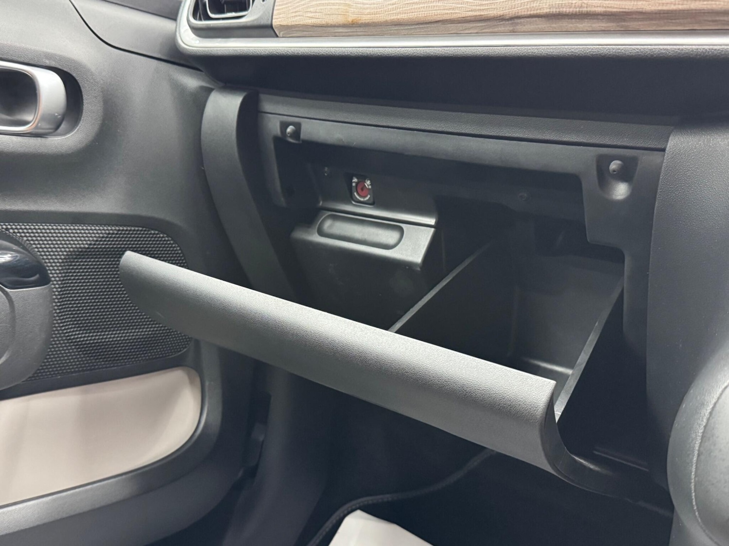 Vehicle 34