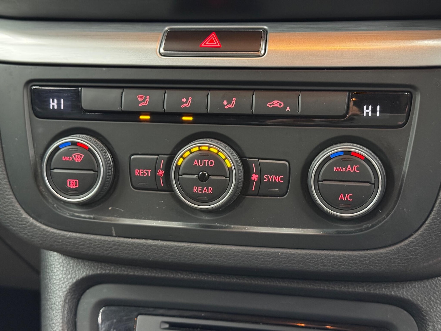 Used Volkswagen Sharan for sale - 77793815: Photo 28