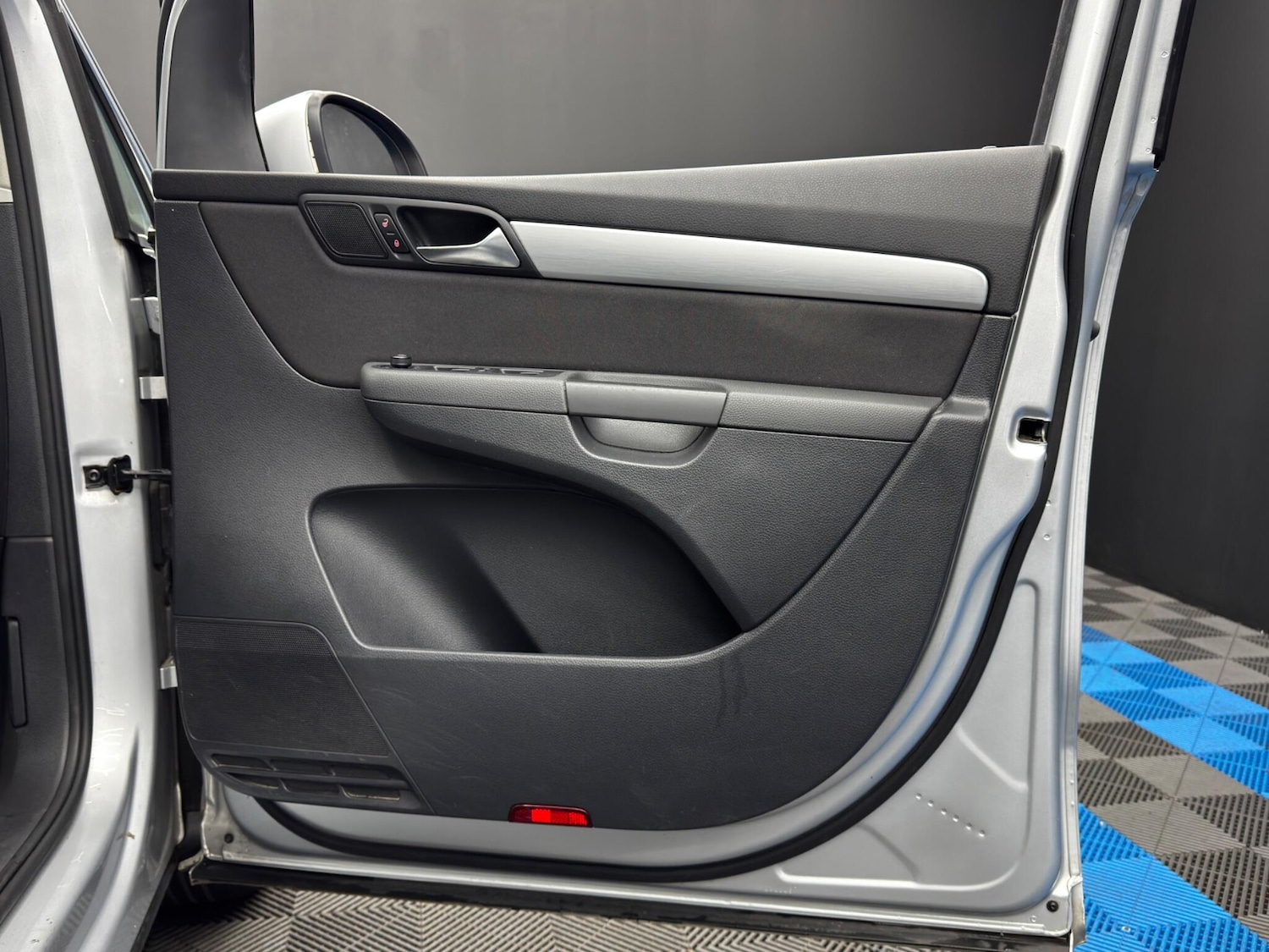 Used Volkswagen Sharan for sale - 77793815: Photo 37