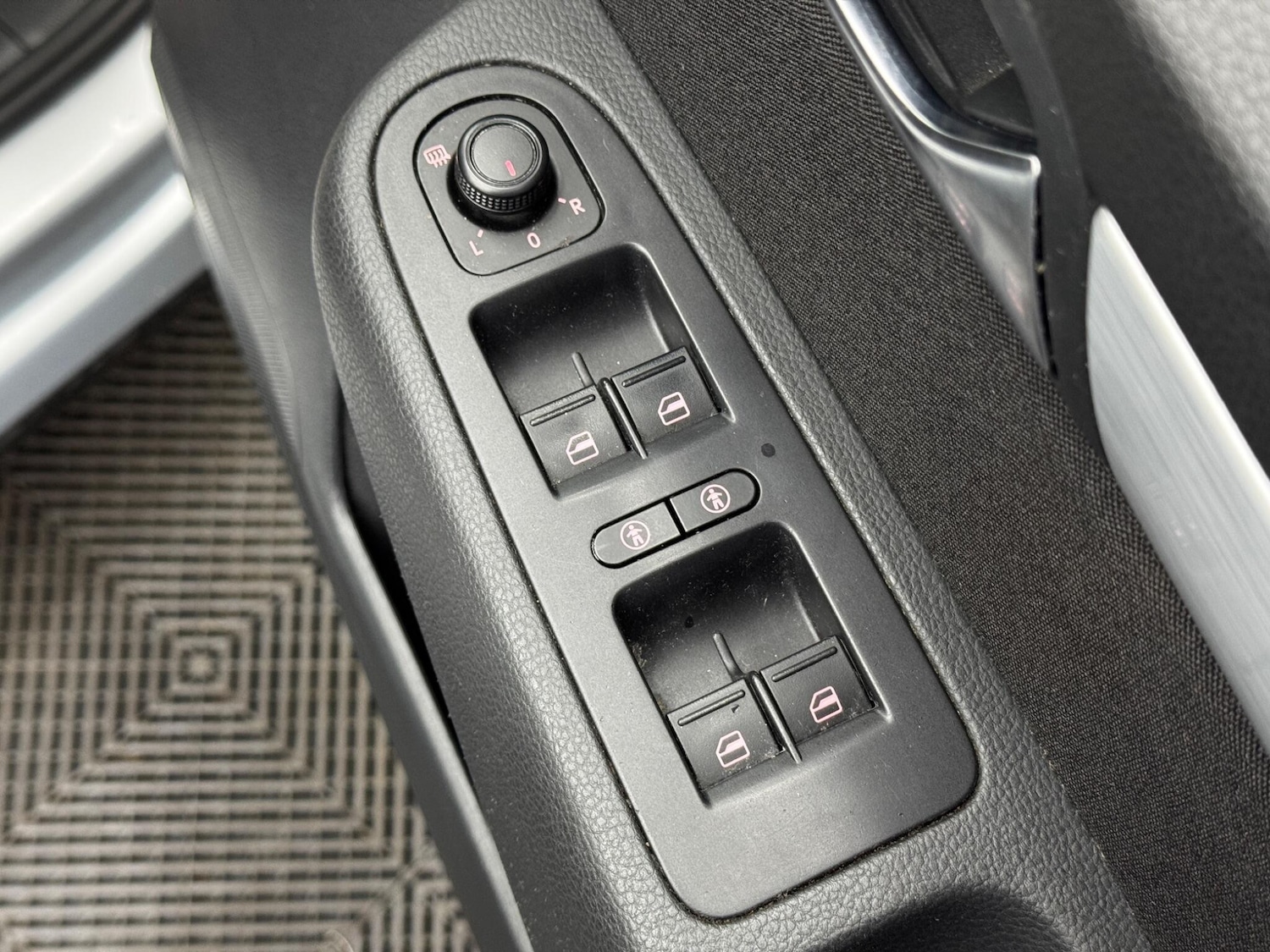 Used Volkswagen Sharan for sale - 77793815: Photo 39