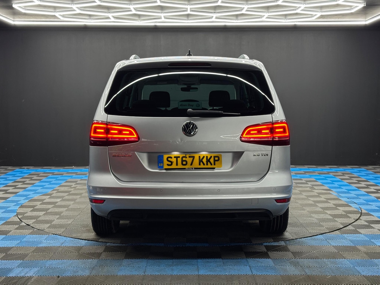 Used Volkswagen Sharan for sale - 77793815: Photo 6