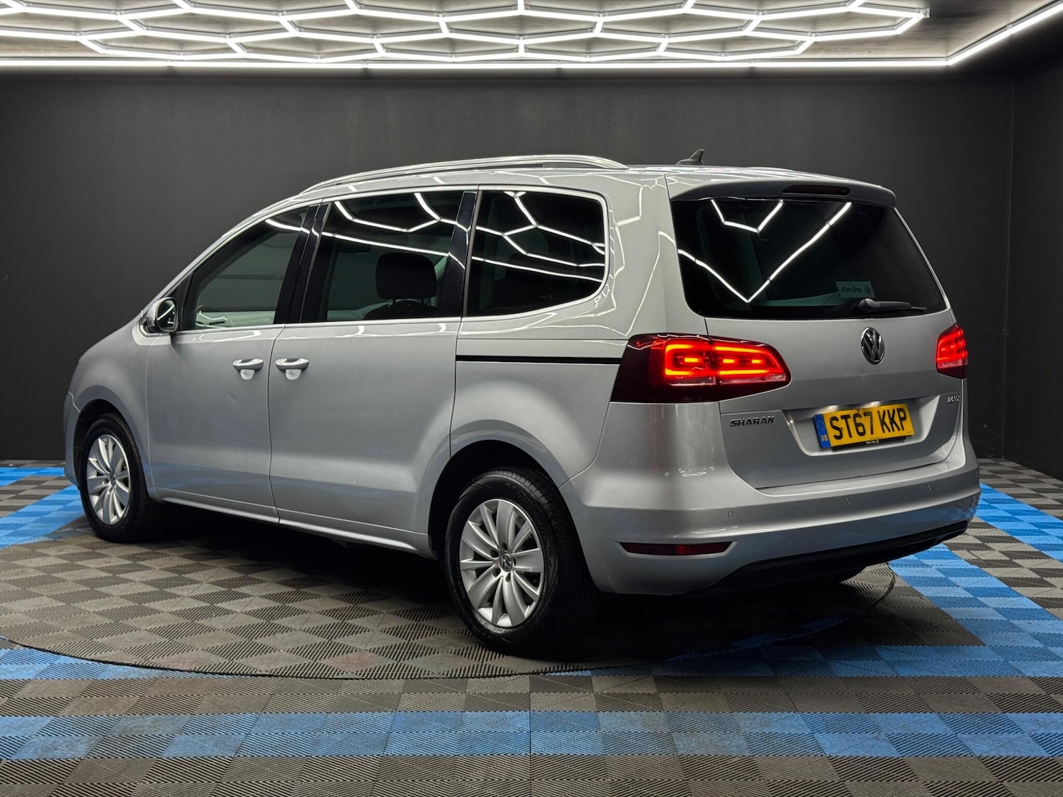 Used Volkswagen Sharan for sale - 77793815: Photo 7