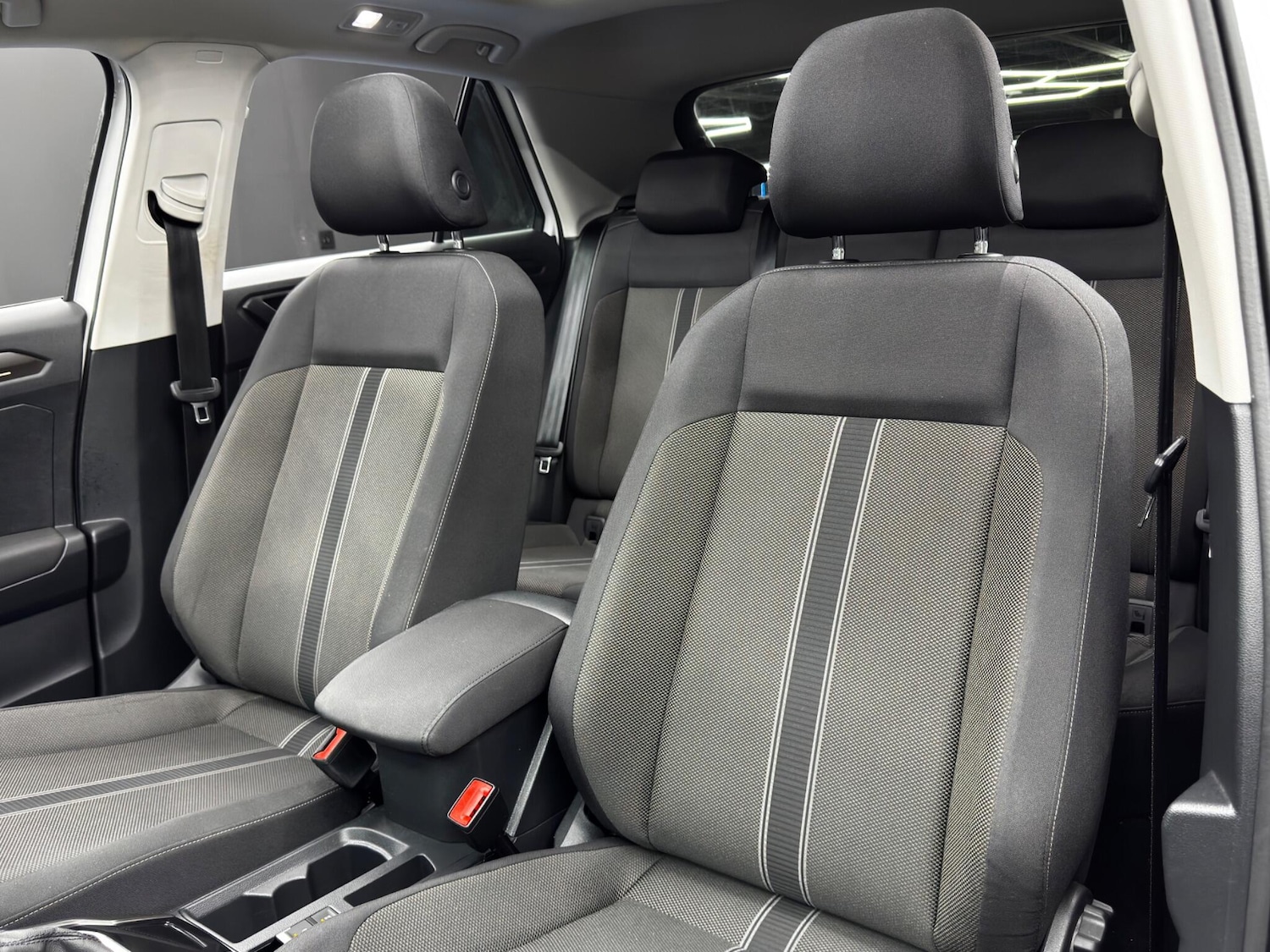 Used Volkswagen T-Roc 2019 for sale - 76441159: Photo 14