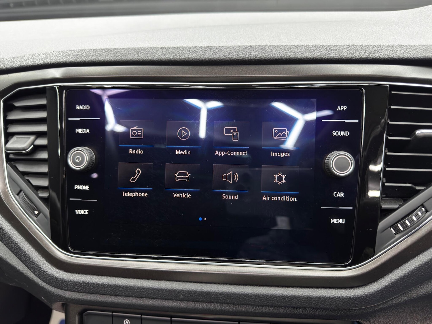 Used Volkswagen T-Roc 2019 for sale - 76441159: Photo 27